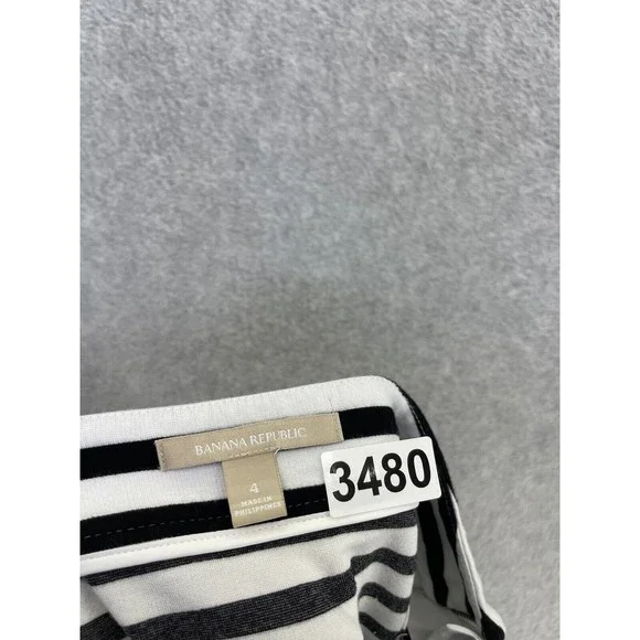 Banana Republic Women's Skirt Striped Side Slit Pull On Size 4 Black White - Picture 5 of 9